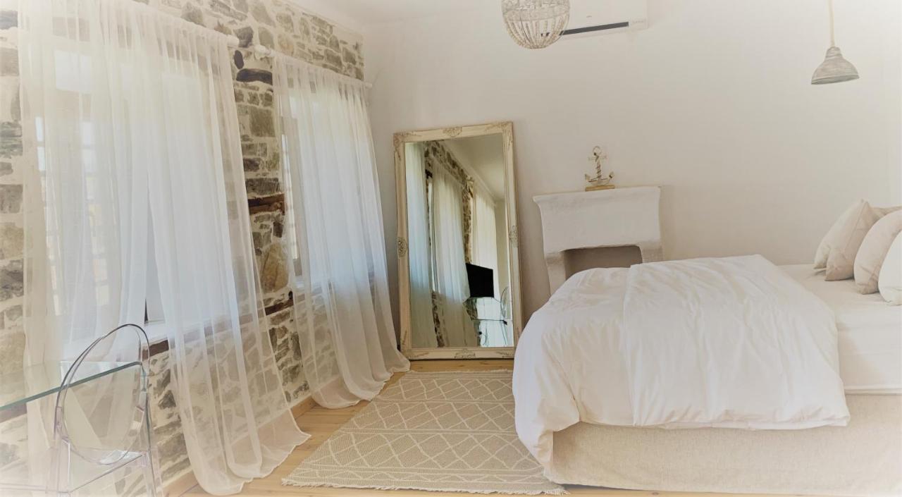 Villa 1880 Agios Nikolaos  Eksteriør billede